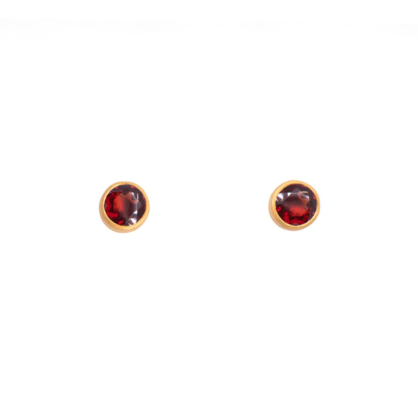 Signature Stud Earrings 24K Gold Vermeil Collection