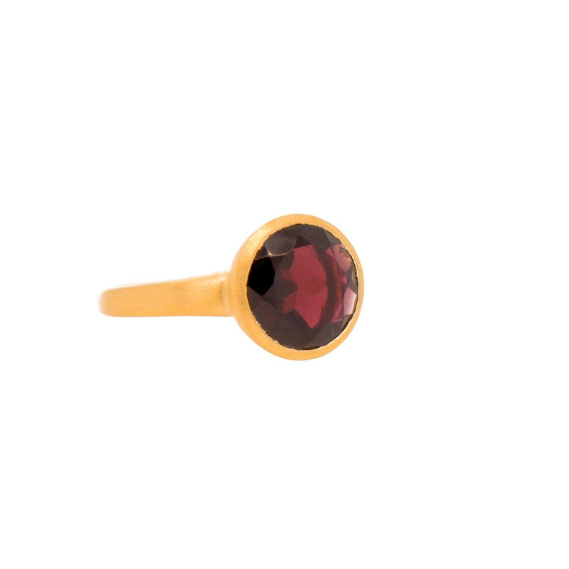 JOY BASIC RING GARNET 24K GOLD VERMEIL - Joyla Jewelry