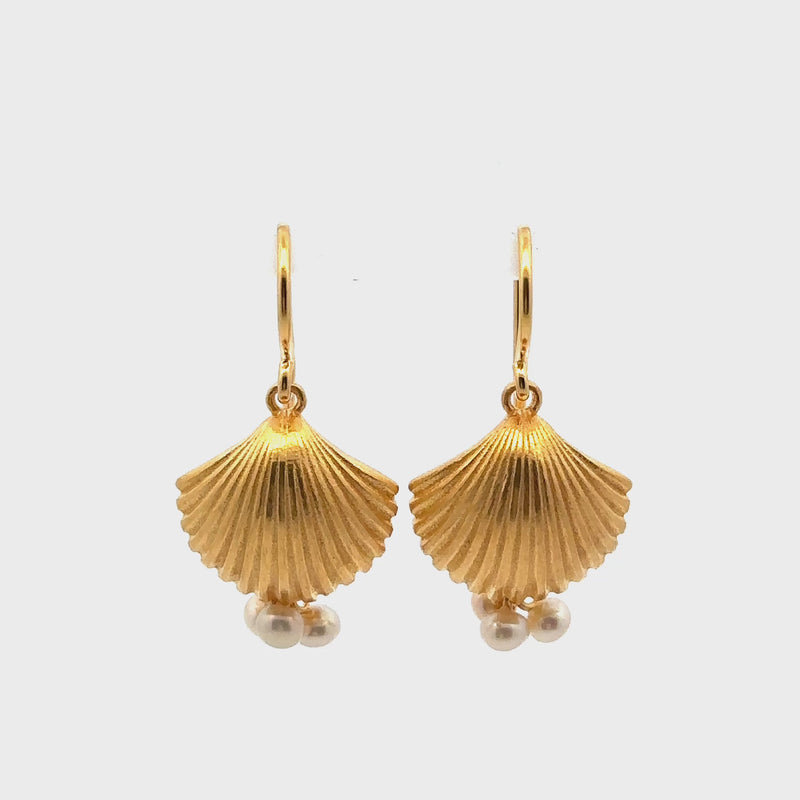 Aloha Shell Wire Earrings with Pearl 24k Gold Vermeil